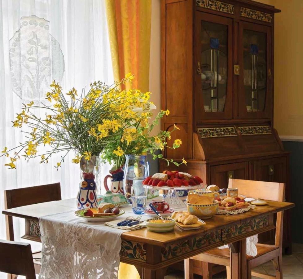 Iride Bed And Breakfast Баронисси Экстерьер фото